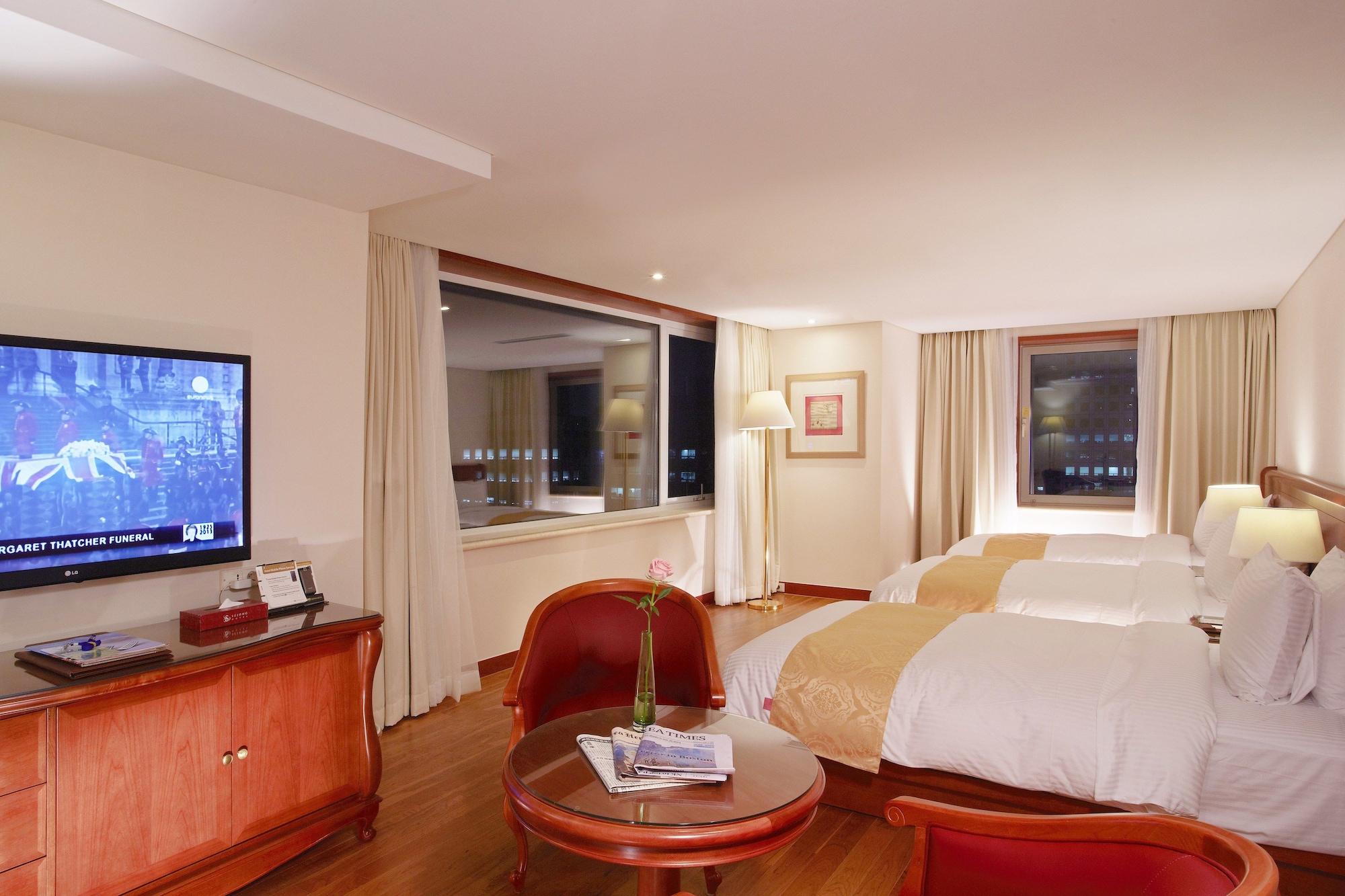 Sejong Hotel Seoul Myeongdong Exterior foto