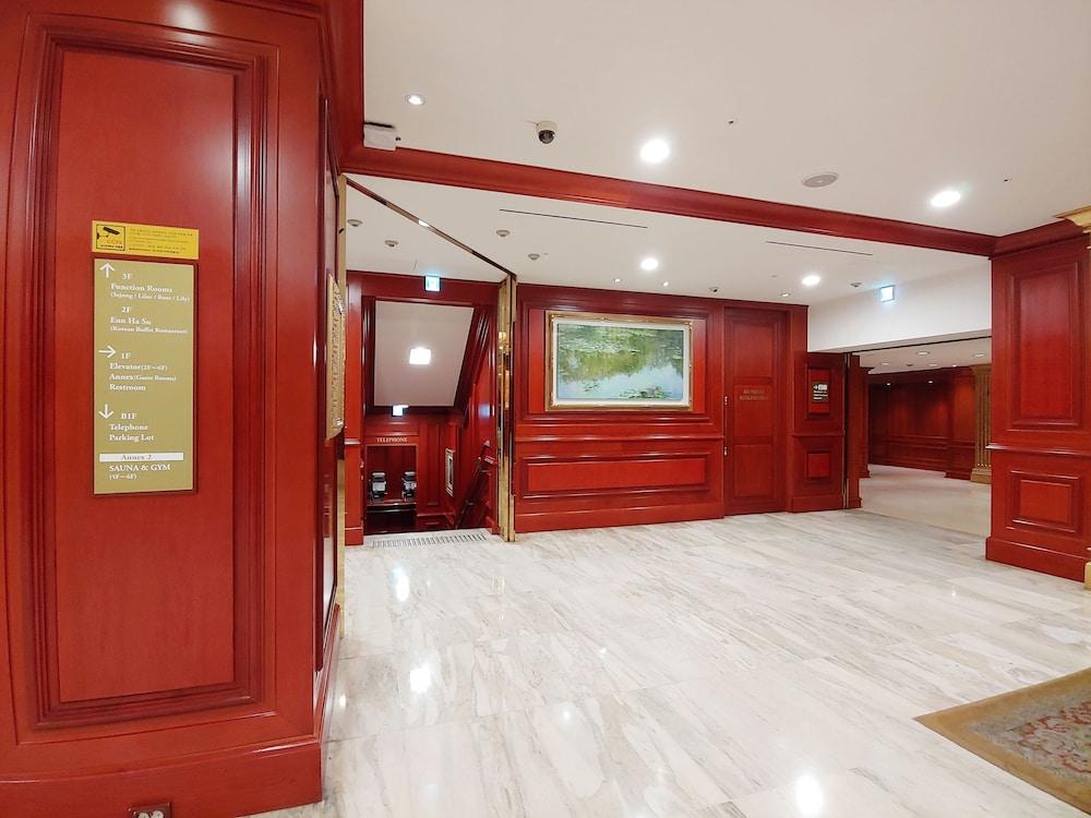 Sejong Hotel Seoul Myeongdong Exterior foto