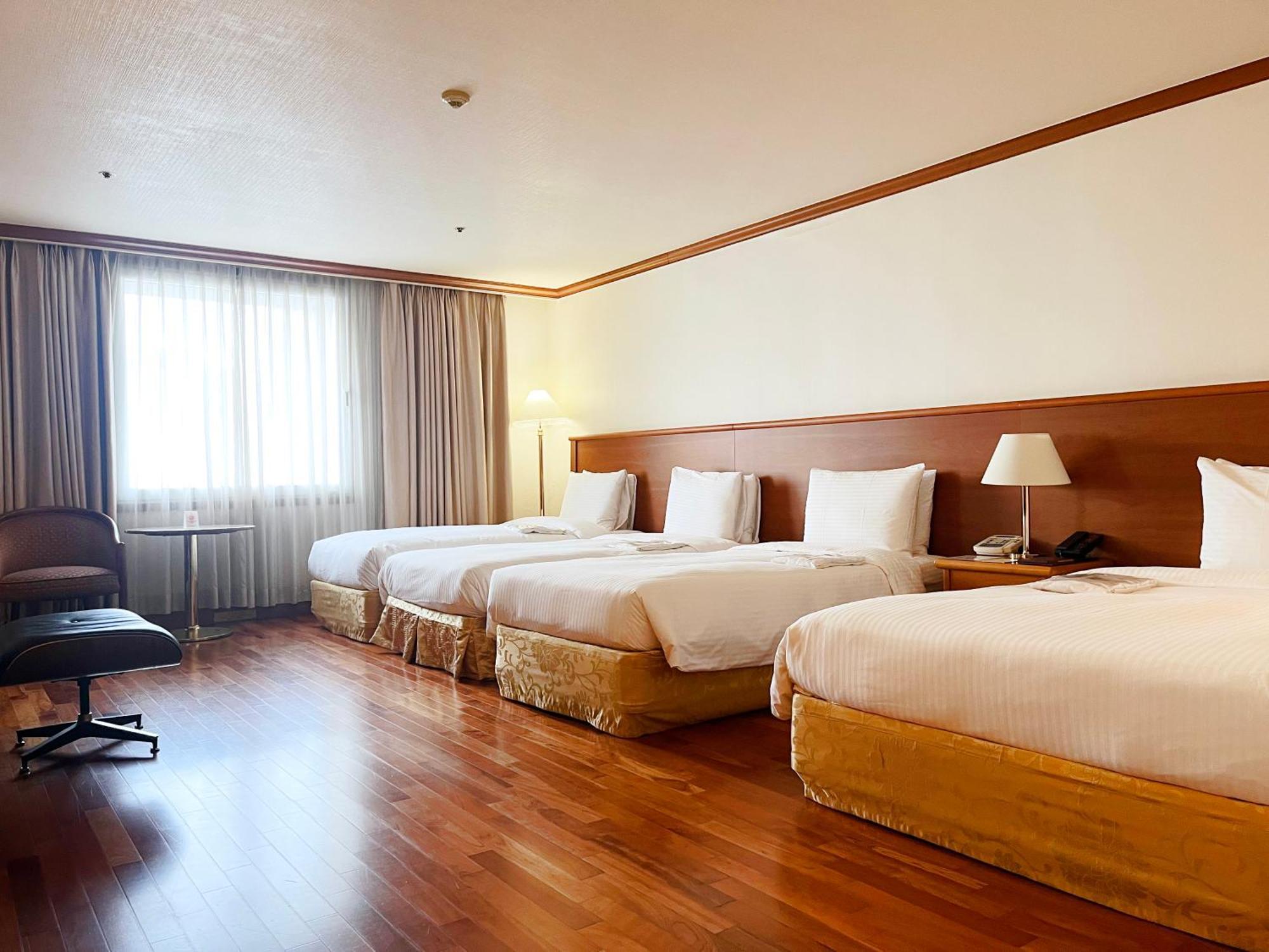 Sejong Hotel Seoul Myeongdong Exterior foto